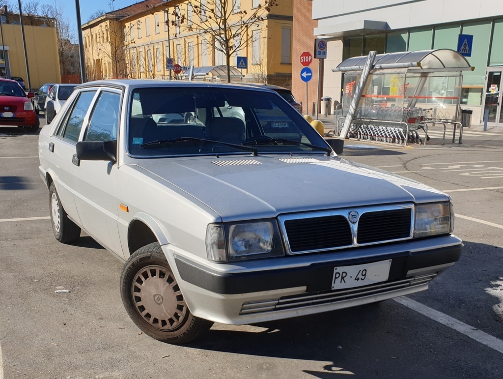 157_1987_lancia_prisma_13_li_fileminimizer.jpg