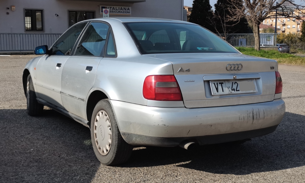 audia4.jpg