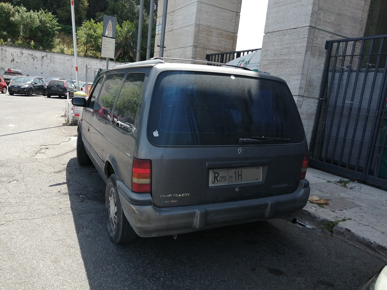 c_voyager_93.jpg