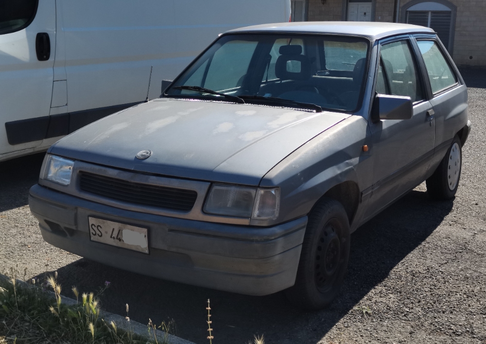 corsa121.jpg