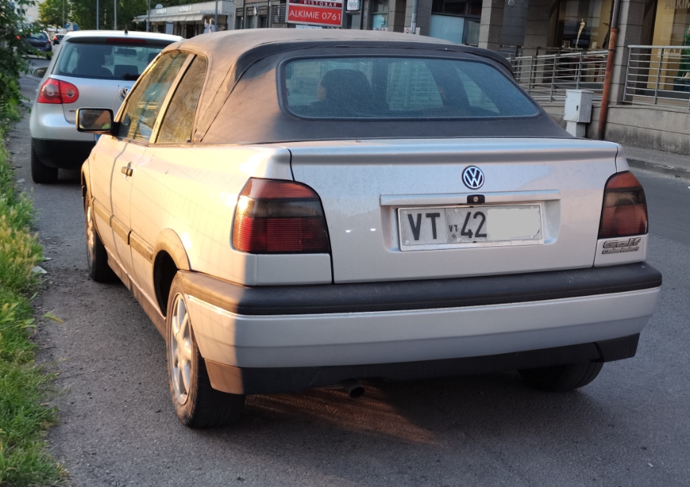 golfcabrio2.jpg