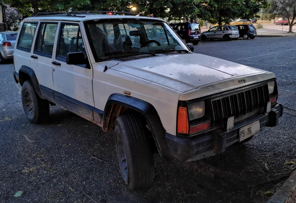 jeep_cherokee_2.jpg