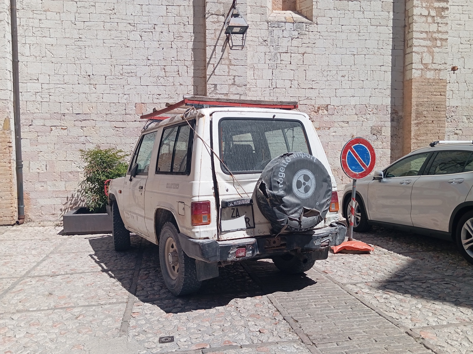 mitsubishi_pajero_metal-top_84.jpg
