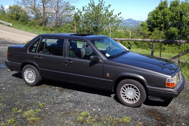 volvo_960_1.jpg