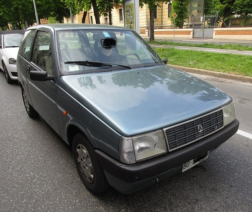 y10lx_a.jpg