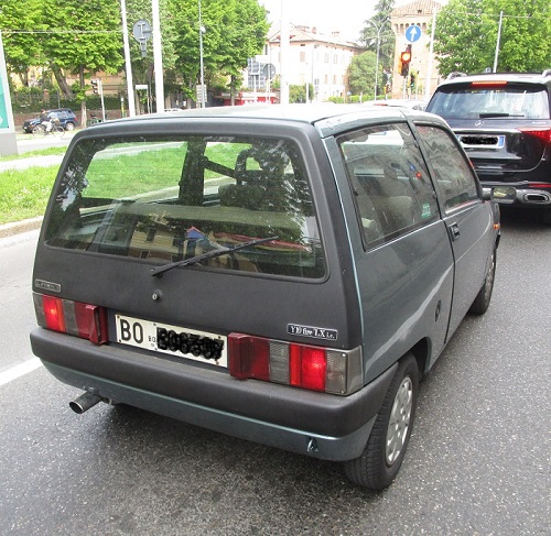 y10lx_p.jpg