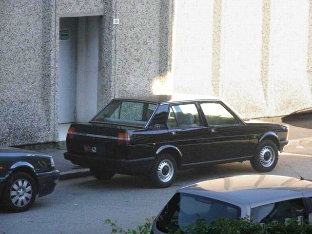 www.targhenere.net/gallery/images/giulietta16guerfranc81_t2x.jpg