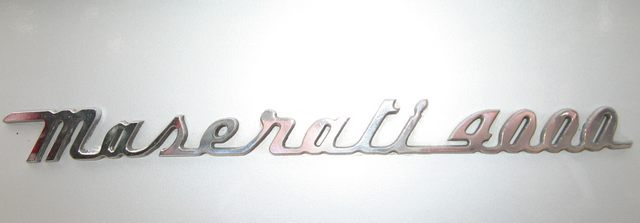 www.targhenere.net/gallery/images/maserati-scritta.jpg