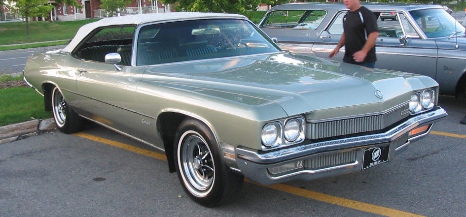 www.targhenere.net/gallery/images/news/buick-centurion-72.jpg
