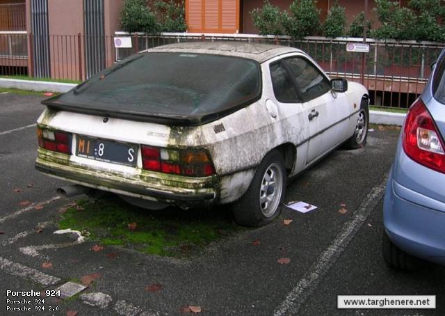 924bio83.jpg