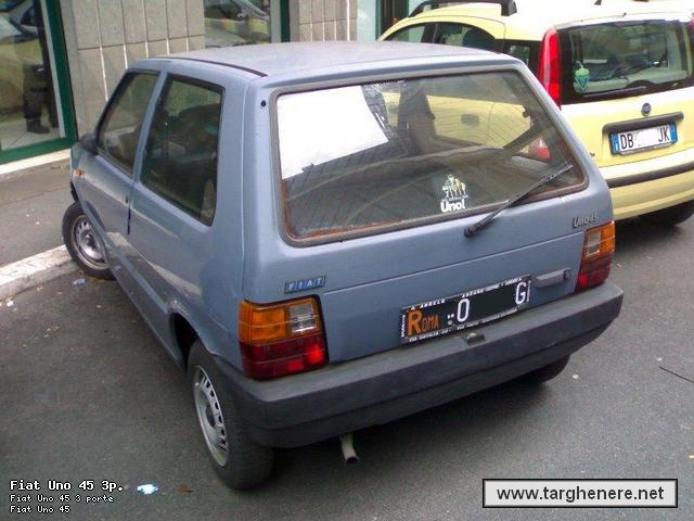 uno45bue844.jpg