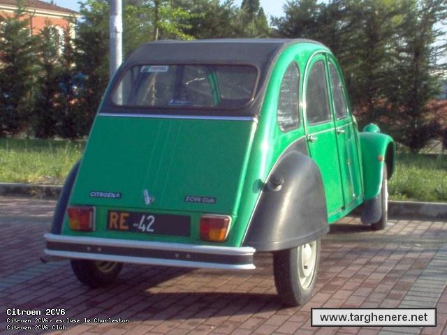 2cv6clubfil82.jpg