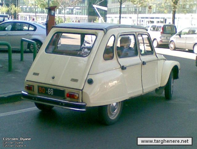 dyane6fil77.jpg