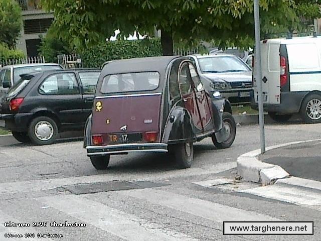 2cvchartime82_1.jpg