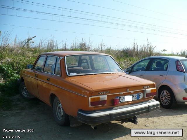 volvo244dldedonc.jpg