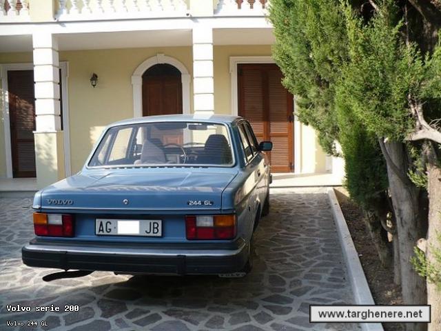 volvo244gldedo79tar96.jpg