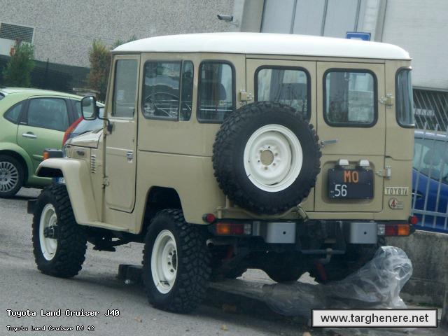 landcruiserbj42fil82.jpg