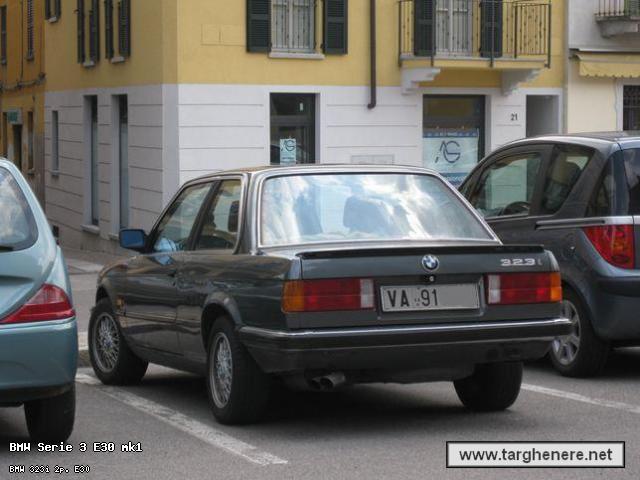 323ie30piazza.jpg