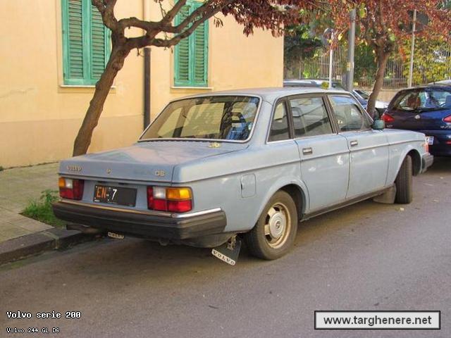 volvo244gld6super81.jpg