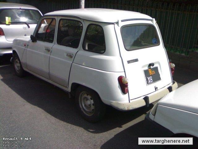 r4gtlbue81.jpg