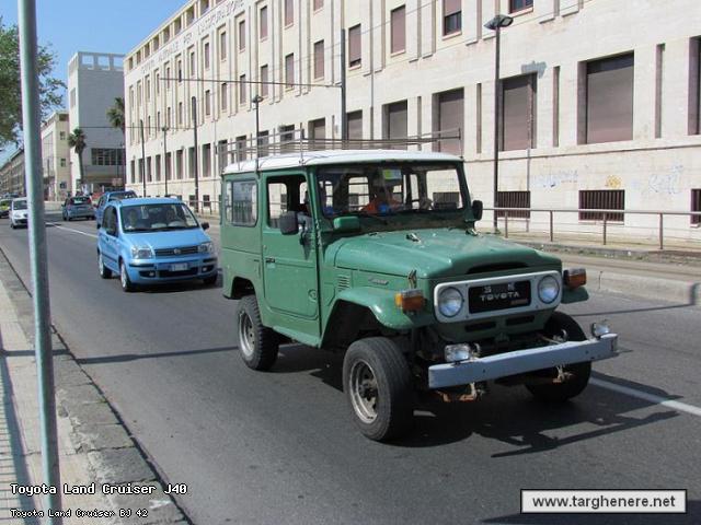 toyotasuper83me.jpg