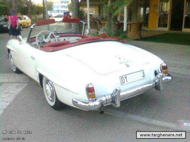 mb300sltar09neim.jpg