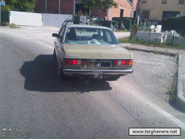 mercedesw123s401.jpg