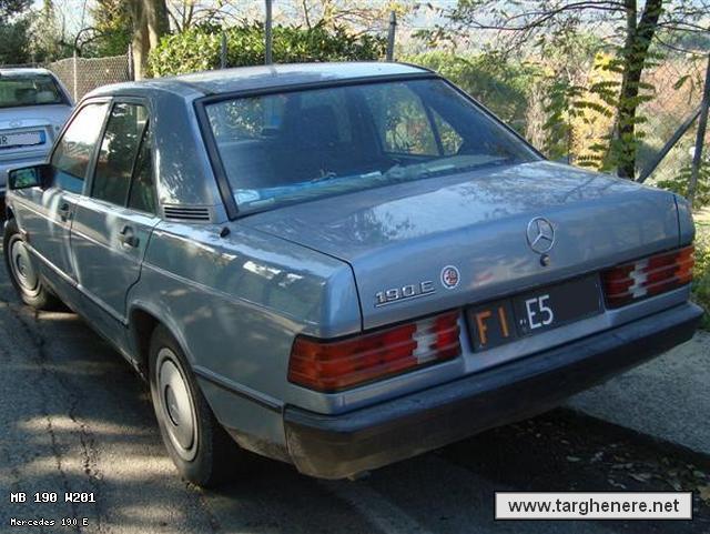 mercedes190francesco80s20121116.jpg