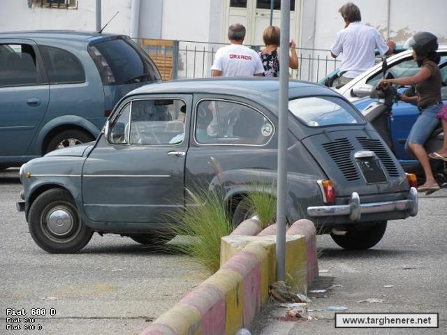 fiat600super20720121205.jpg