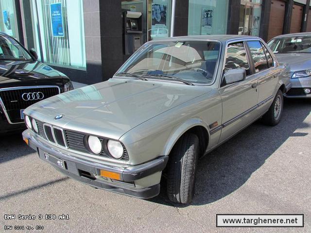 bmwe30super20720121229.jpg