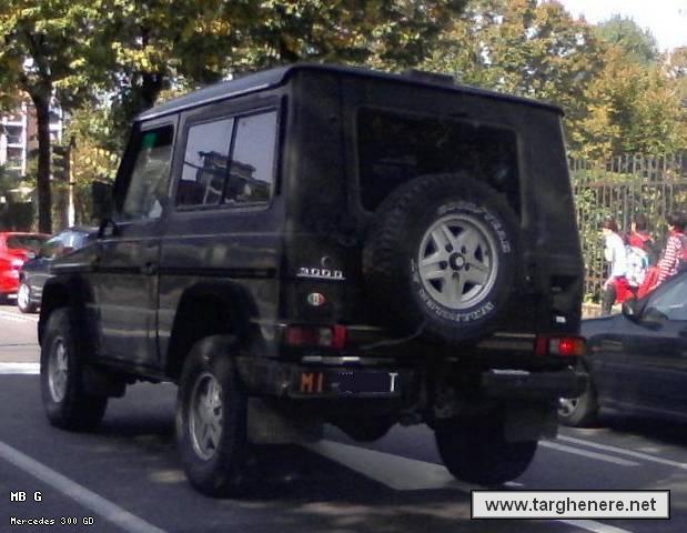 mb300gd83nera.jpg
