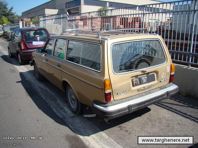 volvo245flatsix20130222.jpg