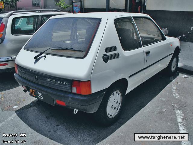 peugeot205super20720130304.jpg