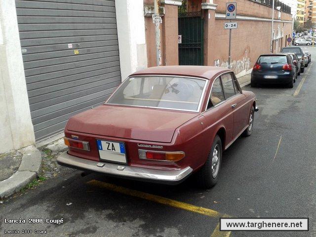 lancia2000coupedanguard20130314.jpg