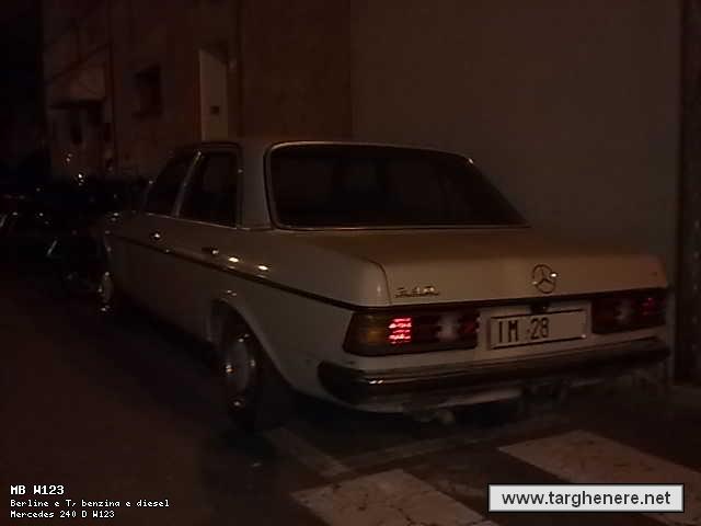 mercedesw123francesco111720130328.jpg