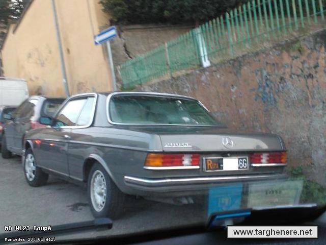 mercedesw123cemat7520130404.jpg