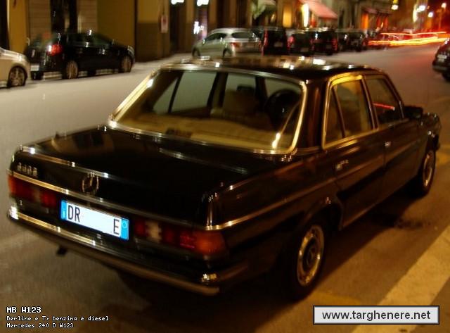 mercedesw123dieselfrancesco80s20130501.jpg