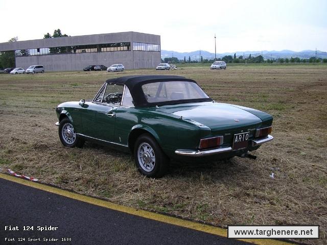 fiat124spiderbob20130616.jpg