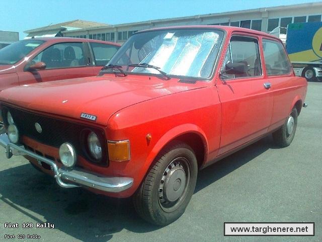 fiat128rallysampei20130618.jpg