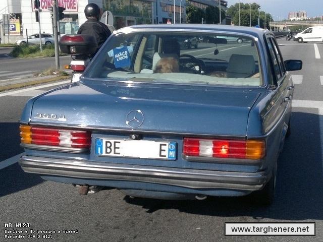 mercedesw123iom20130618.jpg