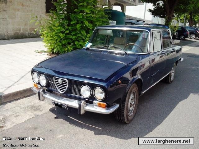 alfaromeo2000blackpanter20130724.jpg
