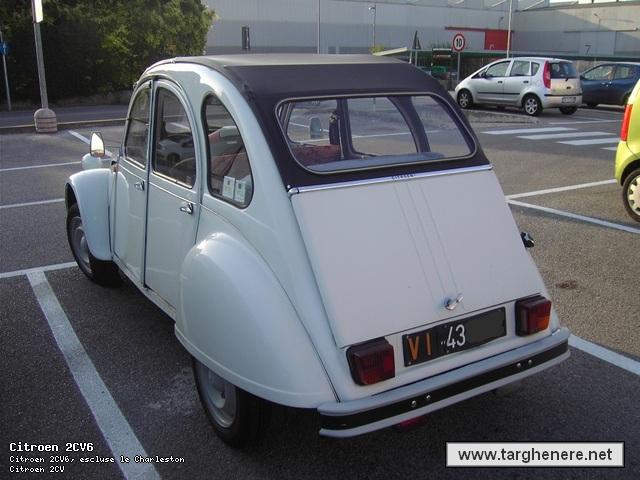 citroen2cvprincemax20130914.jpg