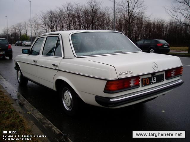 mb200dbusto-th.jpg