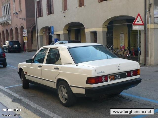 mercedes190sampei20131022.jpg