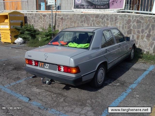 mercedes190bue20131105.jpg