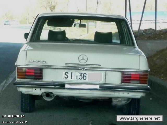 mercedesw115alessio20131123.jpg
