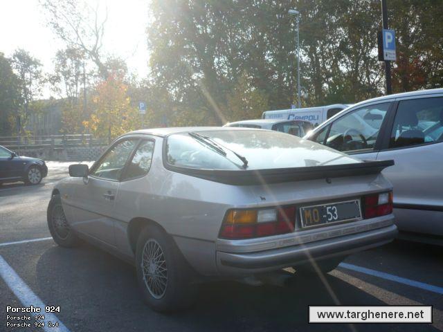 porsche924ioriomo.jpg