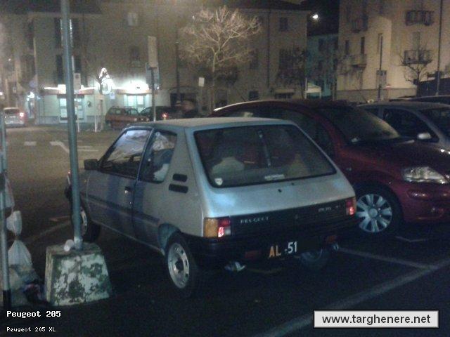 peugeot205melo20140112.jpg