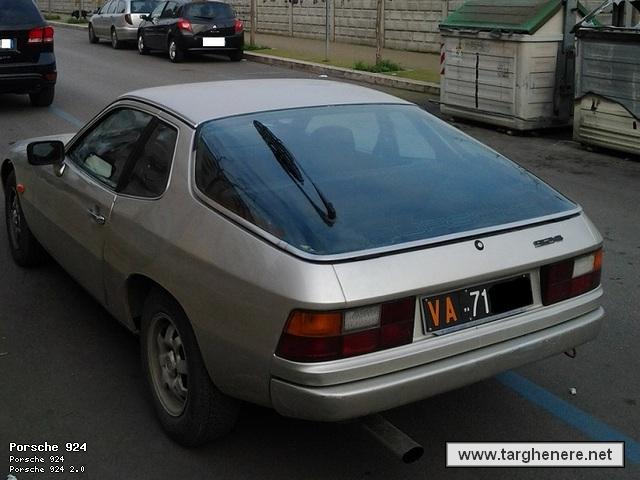 porsche9241600gt20140120.jpg