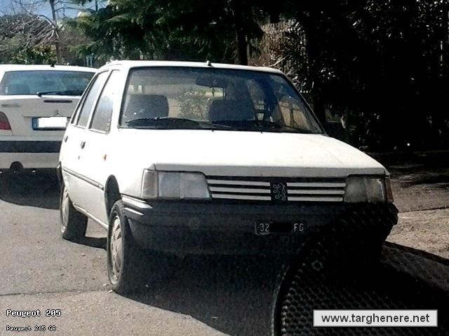 peugeot2051600gt20140214.jpg